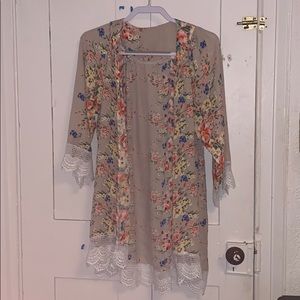 Silky flower cardigan